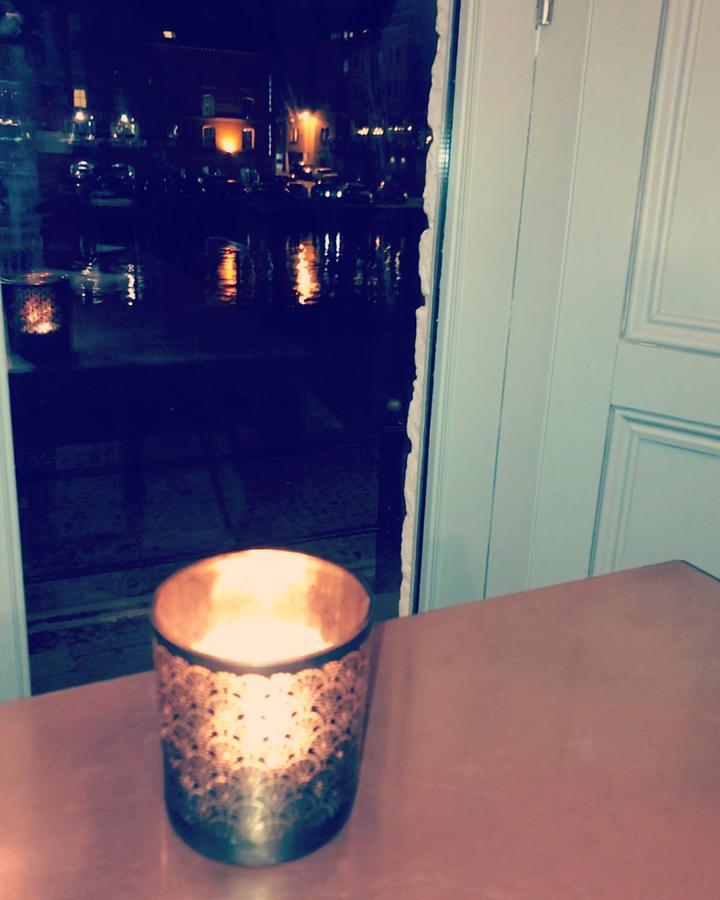 Lil'S Bar And Bistro 호텔 요크 외부 사진